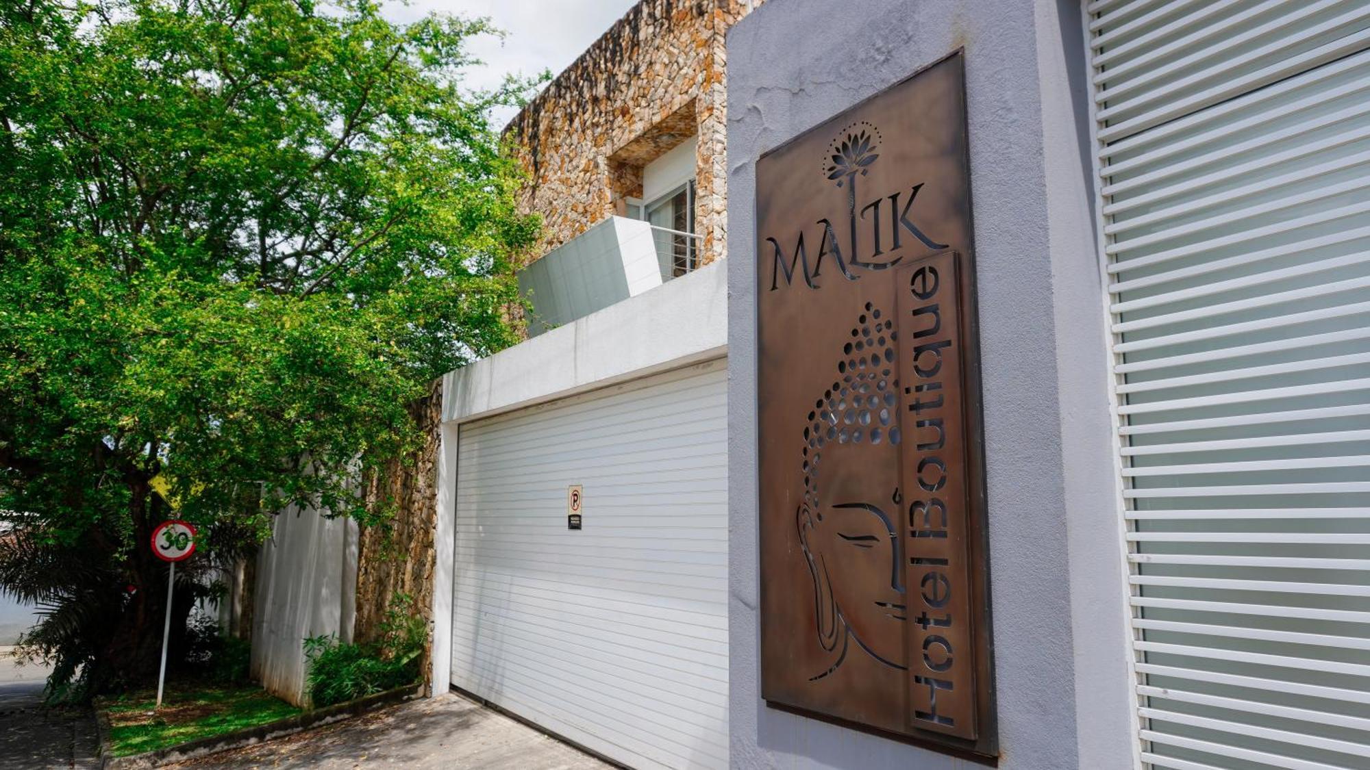 קאלי Malik Hotel Boutique מראה חיצוני תמונה